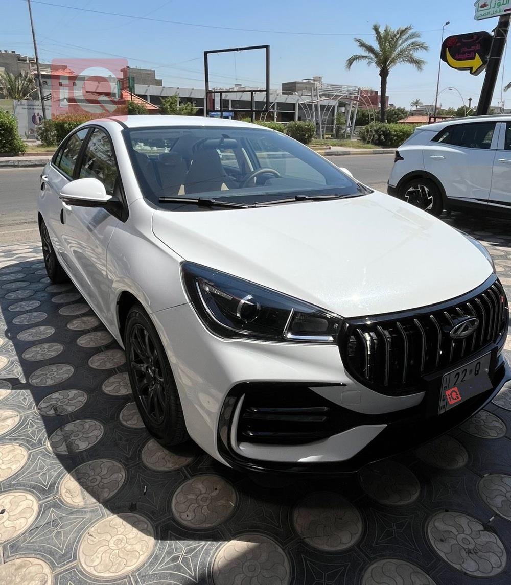 شيري أريزو 5